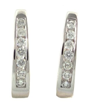 Pendientes de diamantes de oro blanco de 0.26 quilates