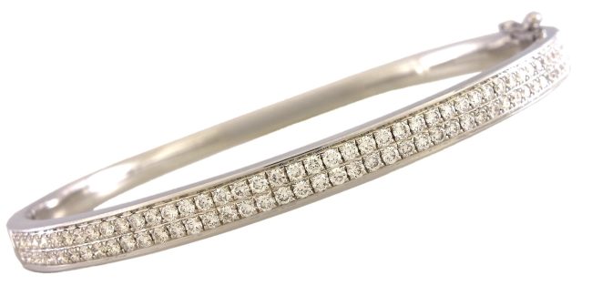 3.2 Carat Solid Diamond Bracelet Made of 18K White Gold