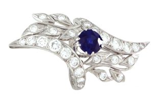 1.32 Carats White Gold Diamond Ring With Sapphire