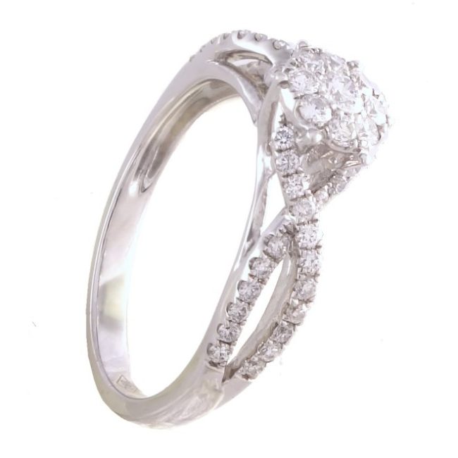 Bague en or blanc avec diamants