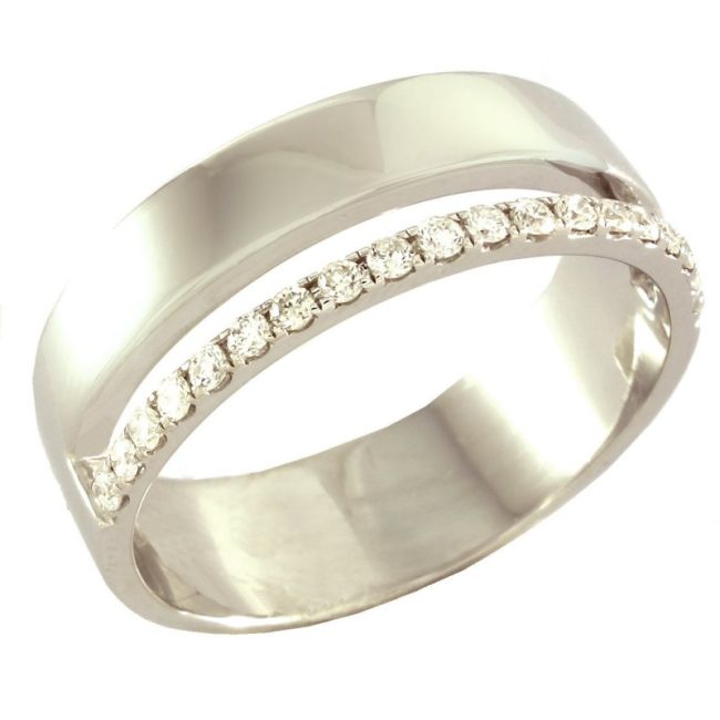 0.16 Ct 18K White Gold Wide Diamond Ring