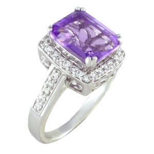 0.33 Carats White Gold Amethyst Diamond Ring