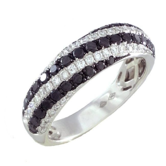 1.14 Ct 18K White Gold Black-White Diamond Mix Ring