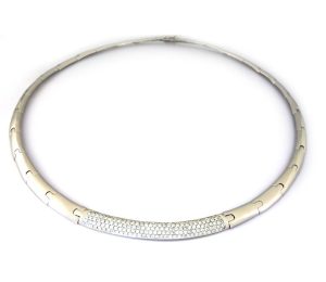 Collier en or blanc de 1.67 carat