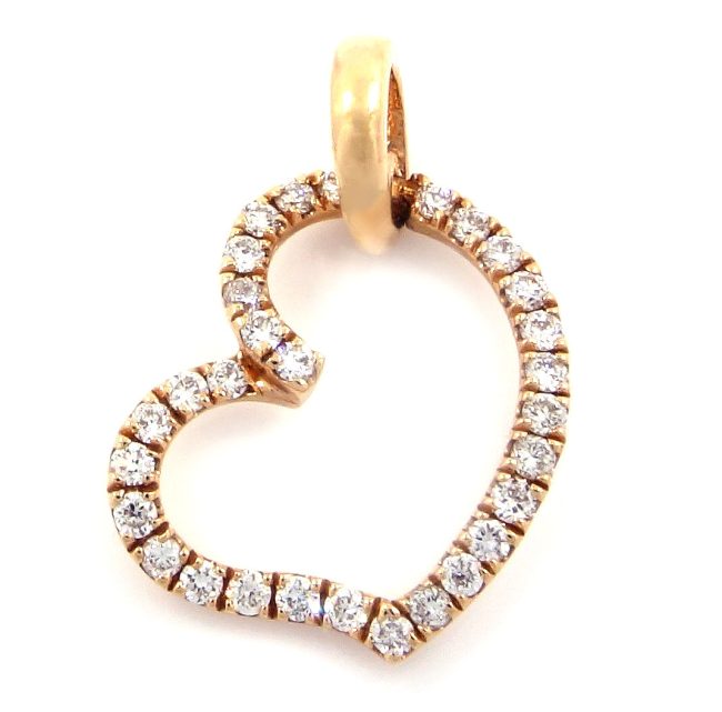 0.11 Ct 18K Rose Gold Heart Shaped Diamond Pendant