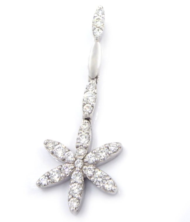 0.55 Ct 18K White Gold Flower Shaped Diamond Pendant