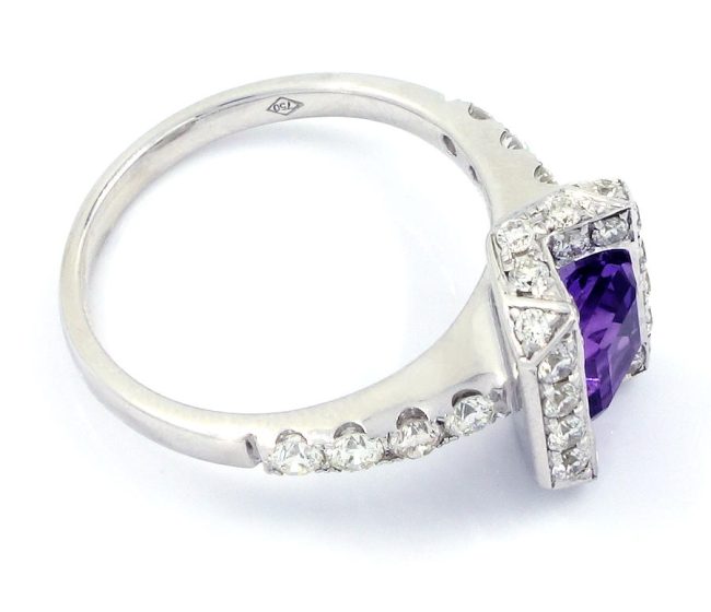 White Gold Diamond Ring With Amethyst