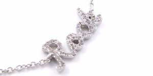 Colar de diamante de ouro branco de 0.11 quilate