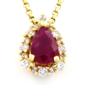 0.64 Carat Ruby 0.17 Ct Yellow Gold Diamond Necklace