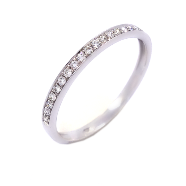 Anillo de diamantes de oro blanco de 0.12 quilates